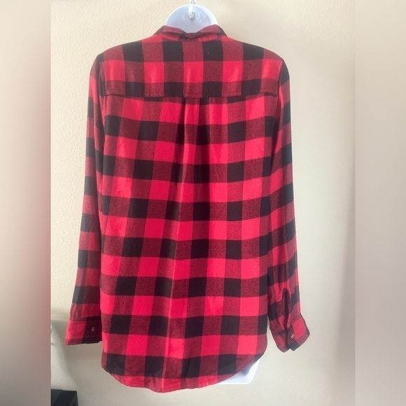Hollister Shirt Womens XS Red Black Plaid Button Down Lumberjack Cabin - Picture 3 of 7